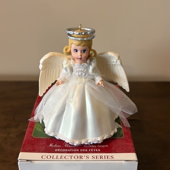 Madame Alexander Angel #3-2000 - Picture 10 of 12